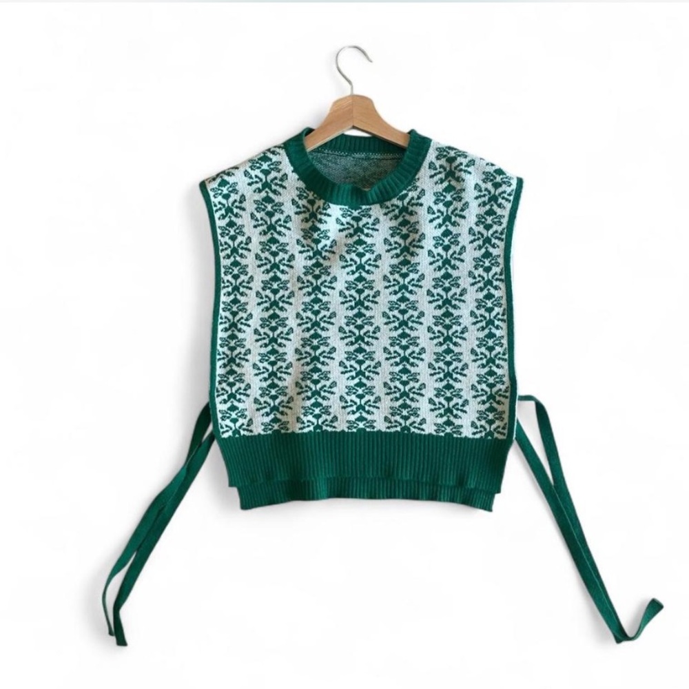 Green Patterned Knitted Top